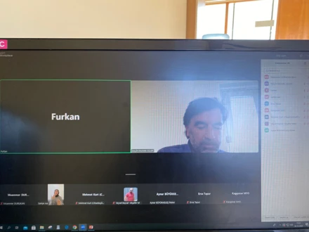 İlçelerde öğrenim gören öğrencilerimiz ile online toplantı gerçekleştirildi